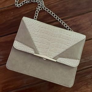 Danielle Nicole Adeline shoulder bag beige new
